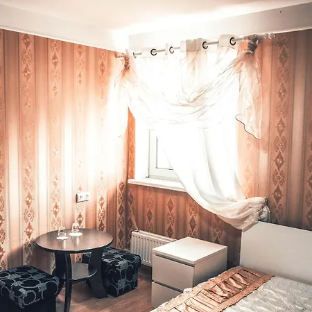 Tatjanos Dvaras Hotel *